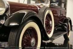 lincoln30brgndyblk11