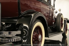 lincoln30brgndyblk27